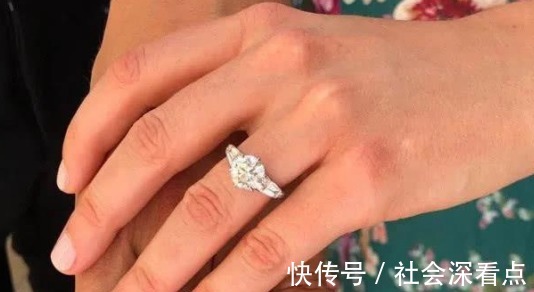 戴安娜 每一枚钻戒都代表着佩戴者的爱情,梅根用钻戒升级代表感情升级!