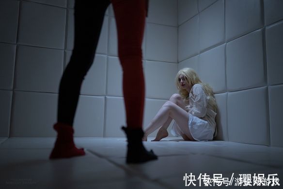 h腿控福利!俄妹COS小丑女:精分哈莉·奎茵的种种蜕变