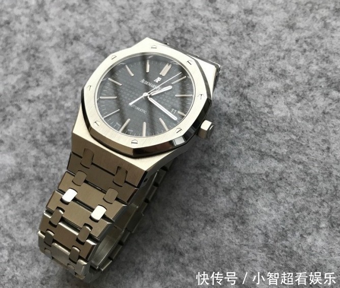 劳力士戴久了也会腻,迷上爱彼皇家橡树15400手表