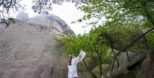 山峰|江淮地区最高山峰，天柱山因其而得名，形状却让人捉摸不透