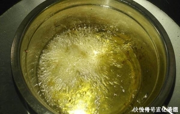 莲藕|“穷人的阿胶”被发现,姑姑1周吃3次,气血双补,45岁不显老
