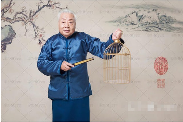 佛像&他是如来佛祖,因扮相太真遭路人跪拜,买佛像发现上面都是自己