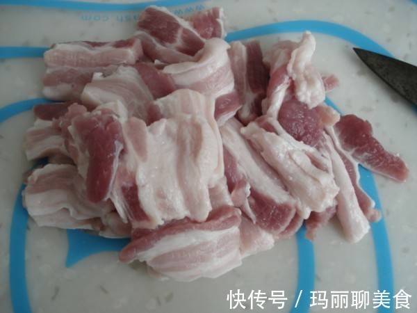 炒花菜|炒花菜，先焯水还是直接下锅大厨教你正确方法，花菜香脆又入味