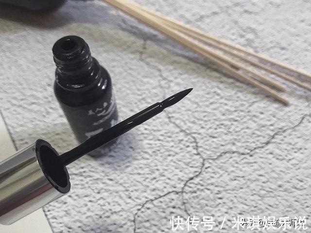 隆力奇|被包装劝退,却被品质折服,这些国货产品是请不起设计师吗?