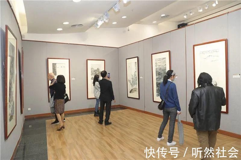 关河#“关河一望——郭莽园作品展”开幕仪式暨文人画的当代价值学术座谈活动