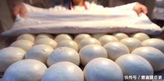 蒸馒头,冷水上锅还是开水上锅都错面点师教你一招,又大又软