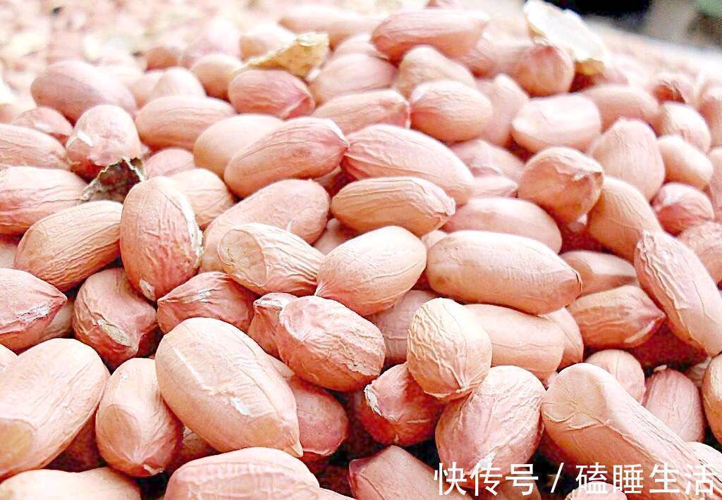 好处|早晨空腹吃7粒花生,坚持半个月,身体会“回报”你3大好处!