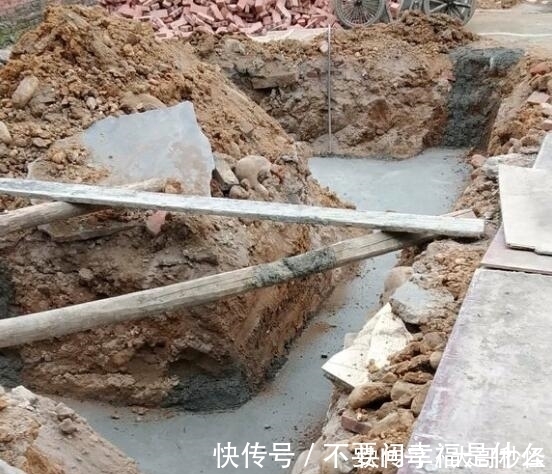 红砖|30万预算回村建房,结果只花了18万,真不知道是高兴还是悲伤