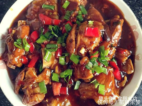 超好吃的香浓下饭菜，鲜美极了，让你大口吃肉还不腻，真过瘾！