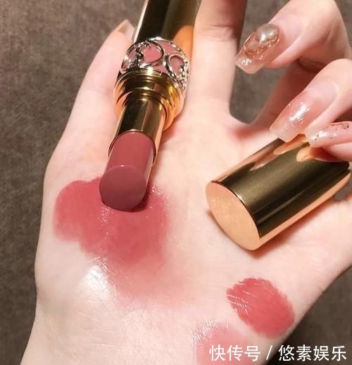 色号 扔掉老气的土色口红吧!今年“茶色”才是流行,涂上够美一个冬天