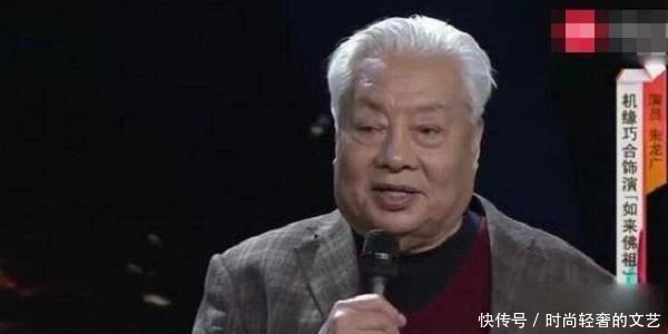 他是如来佛祖扮演者,去泰国买佛像,结果发现上面画的都是自己!