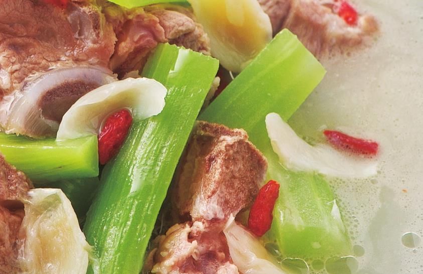  春天干燥，给家人多喝这道汤，既补水又补钙，清爽鲜美，老少皆宜