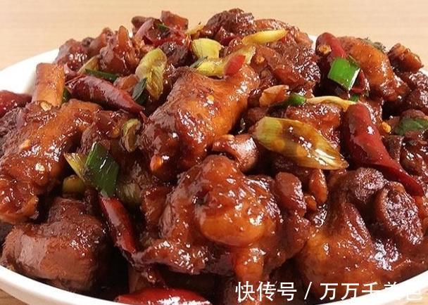 鸭子|给鸭去腥，不要用姜和酒！教你一个好方法，鸭肉鲜香十足，无腥味