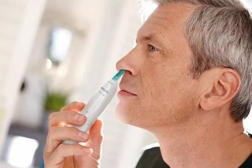 毛发|“鼻毛变白”是衰老前兆吗?其实还有其他可能,男性朋友多注意