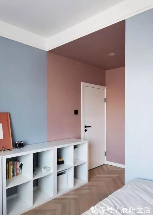 衣帽间|47平小一居,舍弃客厅,阳台装浴缸,整个家更实用!