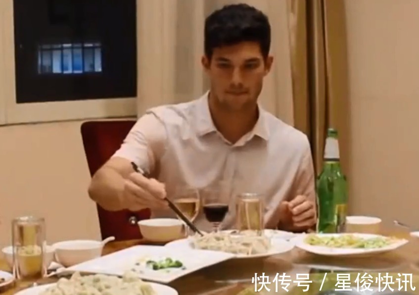 俄罗斯人|中国彪悍下酒菜，俄罗斯人看了都默默放下酒杯，瞬间拜服！