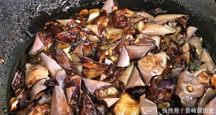 炒茄子|天冷了,这是茄子最好吃的做法,鲜嫩软绵又入味,比红烧茄子好吃