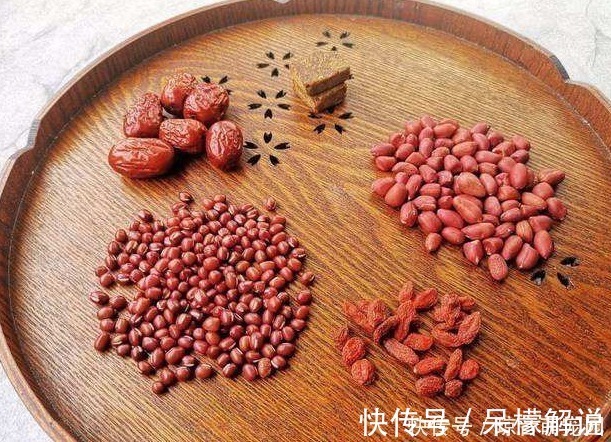 枸杞|补气养血“五红汤”,简单快手易操作,让妈妈每天“面如桃花”