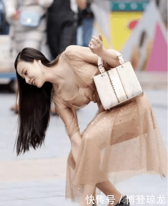 细节|个性独特的美女,展现细节上的精致感!