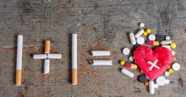 想要戒烟可以慢慢减少吸烟量一天不能超过这个数量