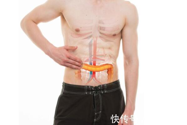 症状|结肠癌查出多是晚期?医生叮嘱:这4种症状,别再视若无睹了!