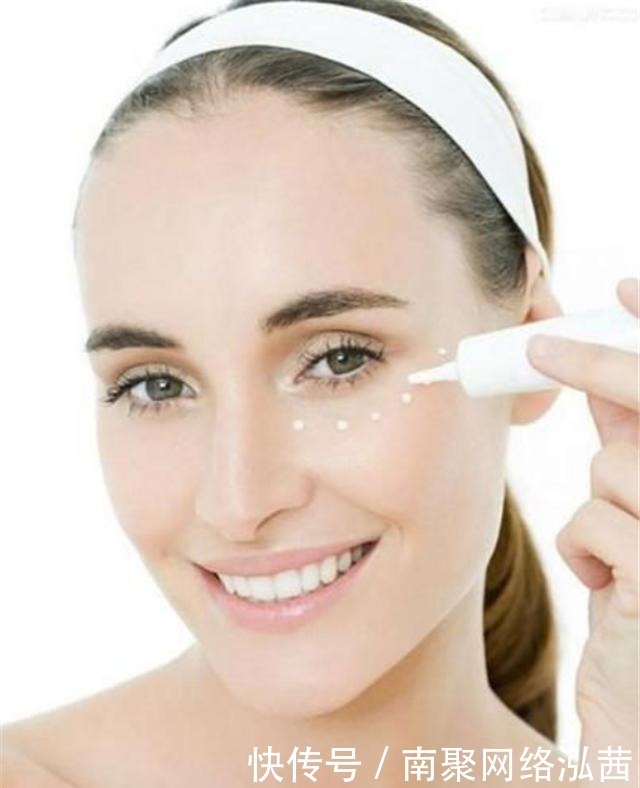 “涂眼霜”的4种错误方法,就算是千元眼霜也是浪费钱还没效果!