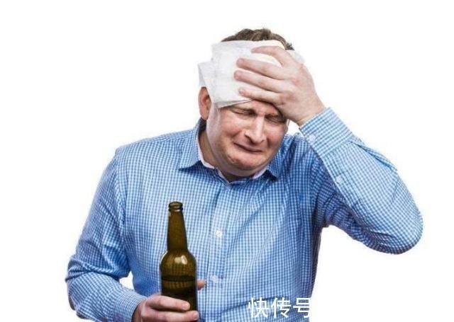 饮酒|长期饮酒者，若晨起出现4大“异常”，肝已“稀巴烂”，及时戒酒