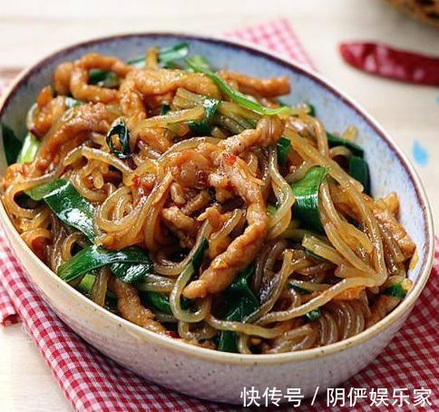 猪里脊肉|美食推荐韭菜肉丝炒粉条，凉拌手撕面筋，宫保杏鲍菇的做法