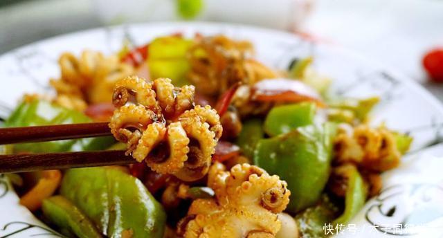 绝味下酒菜,这样做Q弹鲜嫩,回味无穷