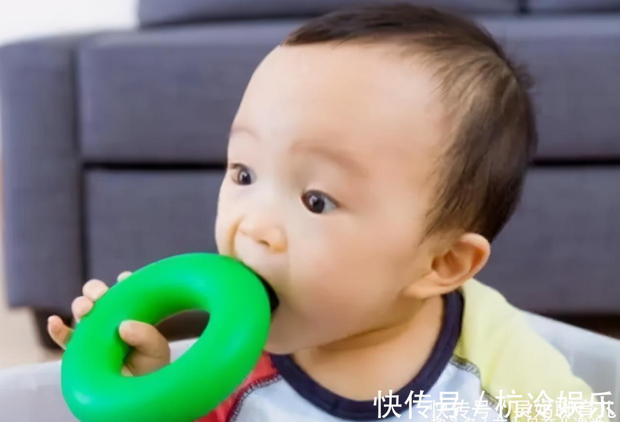 口欲期|9个月孩子戴银手镯引祸患,体检后当场扔掉,90%父母后悔太晚看到