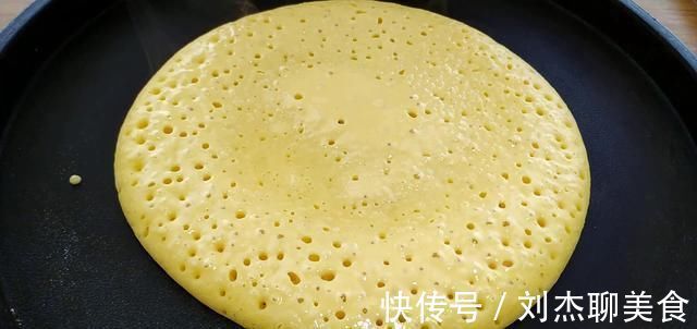 电饼铛|自从学会玉米面这样做，我家早餐没有买过，松软香甜，营养又解馋