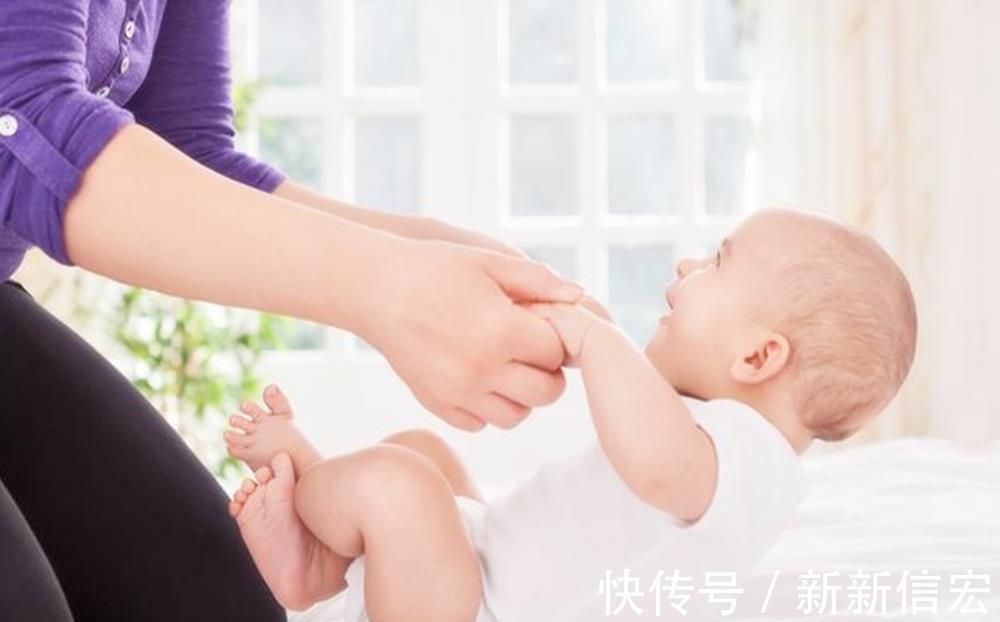 发育|宝宝越“笑”智商越高,尤其是见到3类人的时候,你家宝宝有吗?