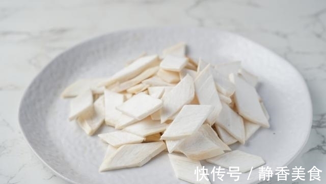 芝麻沙拉酱|杏鲍菇新吃法，少油低卡好美味，原来加了这味酱汁