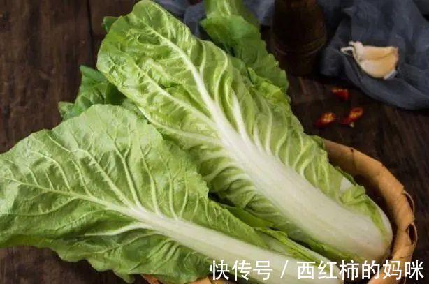 医生|3种蔬菜,医生建议:不要吃,也不要买,对“胃部”伤害大