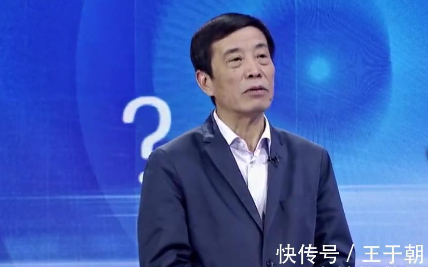 足协|曝前国足队长准备退役!恒大降薪后,影响球员:养不起别墅+豪车