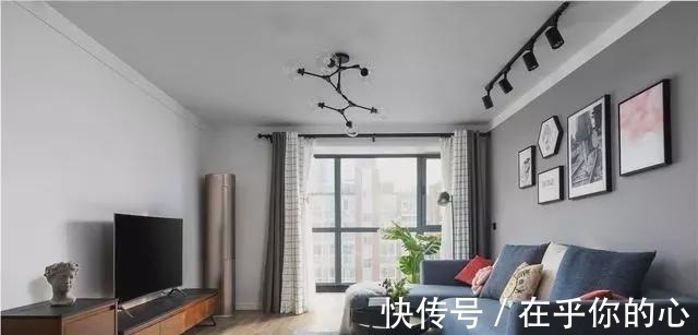 电视柜|88平方米的北欧风小户型，照着网红款的装修设计，效果出来超好看