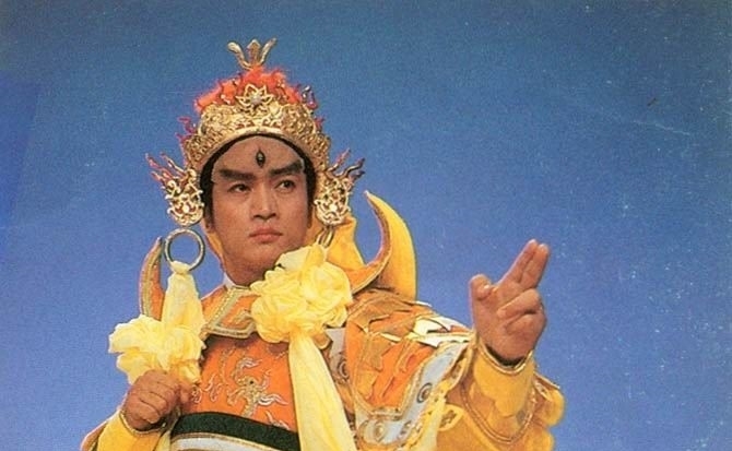 调戏|天蓬元帅调戏嫦娥被贬入凡间,如果二郎神调戏嫦娥,会怎样?