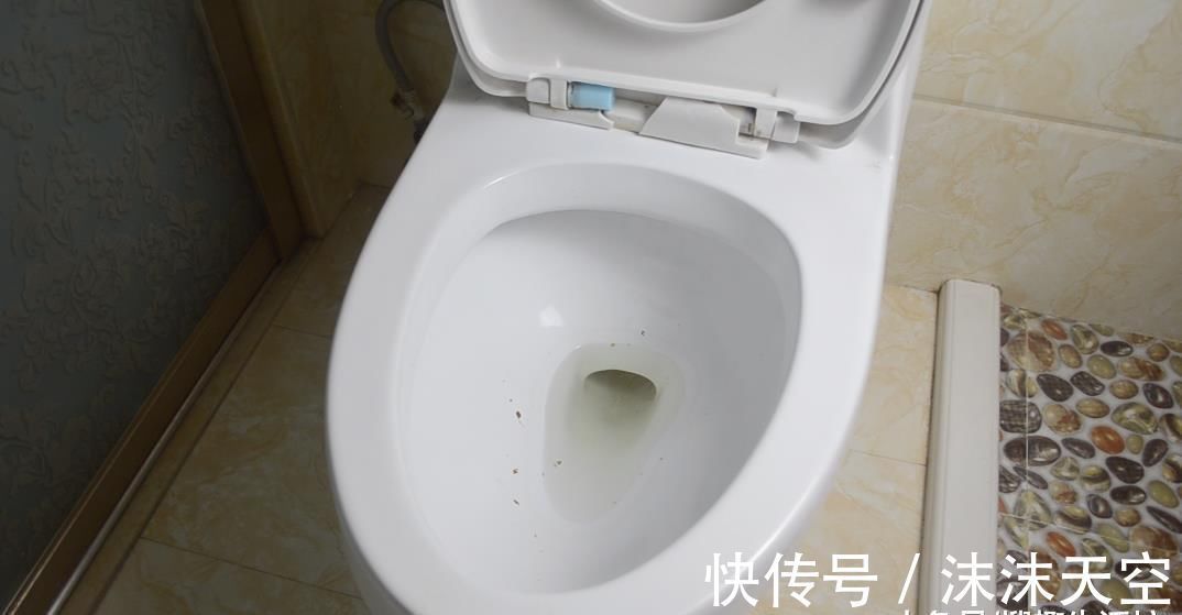 藿香正气水|香烟上滴点藿香正气水, 解决了很多人困扰的烦恼, 学会受用一生