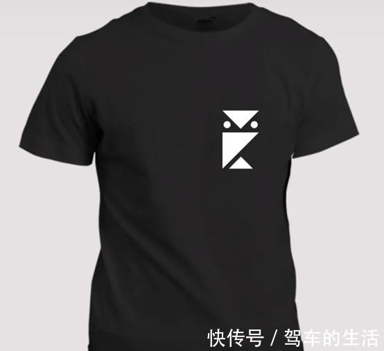 屁民们 小马哥变身超级带货王,同款T恤成爆款!