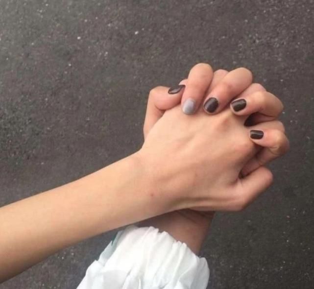 笑起来“甜到炸”的女孩，嘴唇往往有这3特点，全占的不愁桃花运