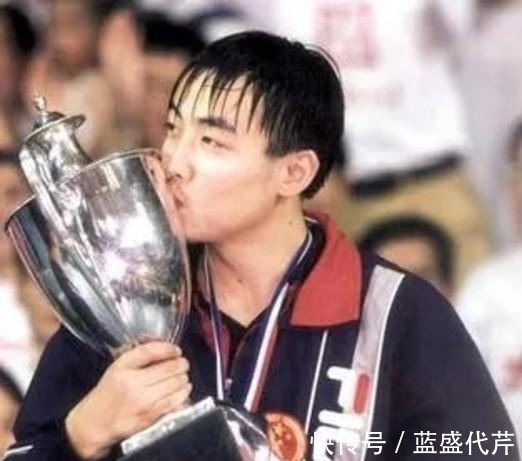 孔令辉|29年后再看王瑾才发现嫁给刘国梁的她,到底有多幸运!