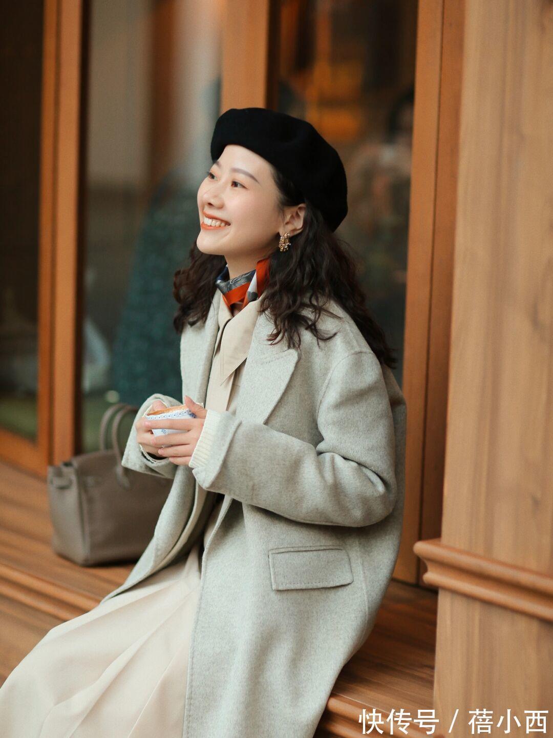 大衣|入手一件“长款大衣”,这样搭配阔腿裤、牛仔裤、半身裙,显档次