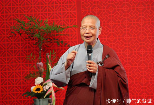 如瑞法师本是北师大高材生,因喜欢佛法,24岁正式出家削发为尼