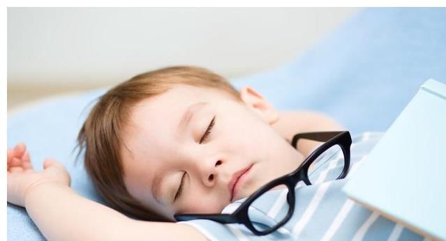 分泌|孩子睡眠时间在控制范围内,生长激素高达5-7倍对长高至关重要