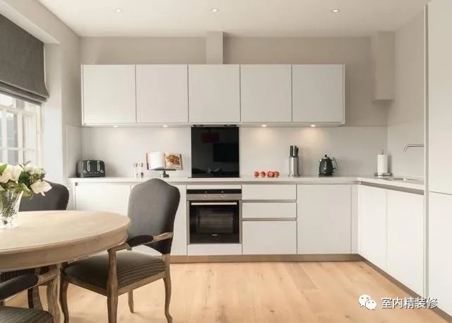 收纳|越来越多人厨房不装吊柜了，聪明人喜欢这样设计，好看又实用