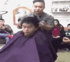 |搞笑GIF：本来我也想吃一口 但是碍于面子没张口