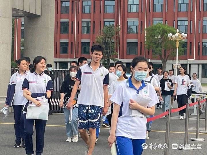 樊舒瑜|高考第三天，淄博一批考生率先结束高考