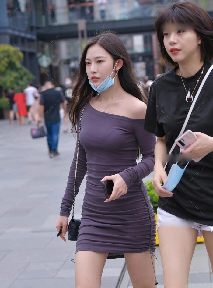 选择|夏日选择时尚短裙装,穿出属于你自己的靓丽时光,大方又耐看