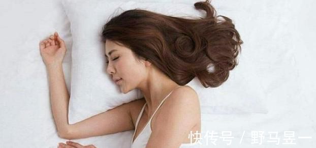 人生命|睡觉时什么睡姿比较好?喜欢这样睡的人,往往更容易长寿