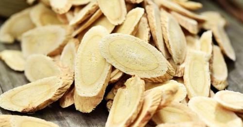  养生|黄芪泡水，谨记“五不喝”“六必喝”，喝对养生，喝错反伤身